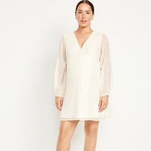 Old Navy Cream Long Sleeve Dress
